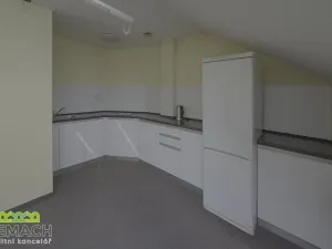Pronájem kanceláře, Uherské Hradiště, Dlouhá, 70 m2