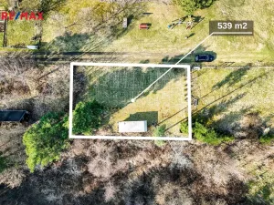 Prodej zahrady, Dubenec, 539 m2