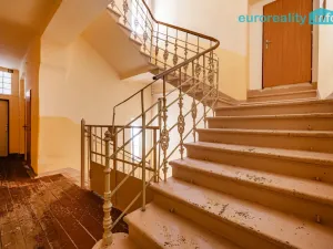 Prodej bytu 1+1, Mariánské Lázně, Mladějovského, 41 m2