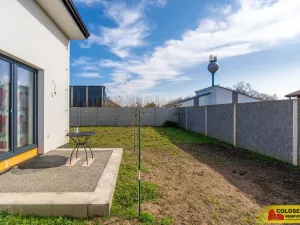 Prodej bytu 2+kk, Hrádek, 43 m2