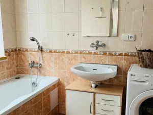 Pronájem bytu 2+kk, Trutnov, Komenského, 45 m2