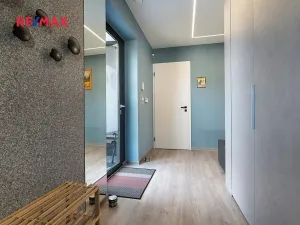 Prodej rodinného domu, Hovorčovice, Na Konci světa, 188 m2