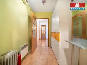 Prodej bytu 1+kk, Vráž, 41 m2