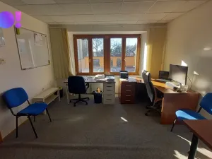 Pronájem kanceláře, Žďár nad Sázavou, nám. Republiky, 35 m2