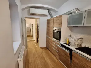 Prodej rodinného domu, Teplice, Laubeho náměstí, 425 m2