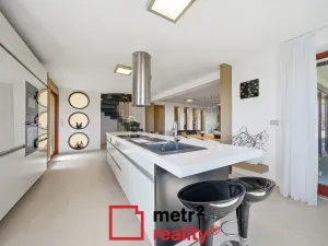 Prodej rodinného domu, Slatinky, 258 m2