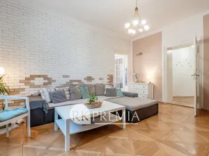 Prodej bytu 3+1, Teplice, Čelakovského, 91 m2