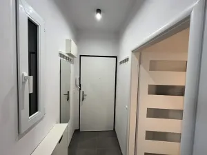 Pronájem bytu 1+kk, Praha - Libeň, Vacínova, 23 m2