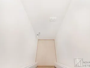 Prodej bytu 4+kk, Praha - Žižkov, Pod lipami, 75 m2