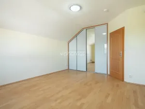 Pronájem rodinného domu, Horoměřice, 280 m2
