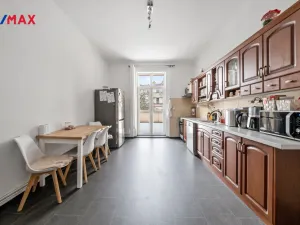 Pronájem bytu 2+1, Hronov, T. G. Masaryka, 83 m2