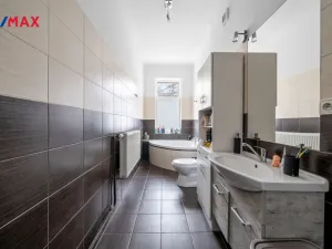 Pronájem bytu 3+1, Hronov, T. G. Masaryka, 83 m2