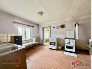 Prodej rodinného domu, Maršov u Úpice, 145 m2