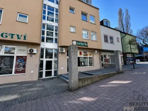 Pronájem kanceláře, Hodonín, Národní třída, 52 m2