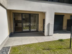 Pronájem bytu 1+kk, Praha - Hloubětín, Poděbradská, 34 m2