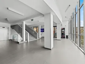 Pronájem obchodního prostoru, Praha - Hloubětín, Poděbradská, 110 m2