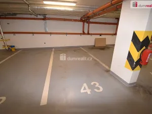 Pronájem bytu 4+kk, Praha - Uhříněves, Oty Bubeníčka, 78 m2