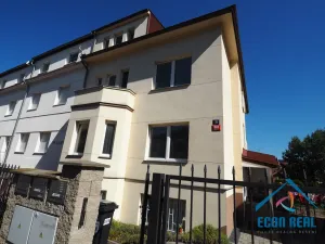 Pronájem bytu 3+1, Praha - Strašnice, Královická, 82 m2