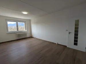 Pronájem bytu 2+1, Klášterec nad Ohří, Okružní, 59 m2