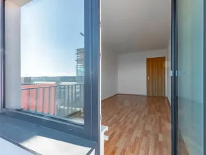 Pronájem bytu 2+kk, Praha - Vysočany, Moravcových, 55 m2