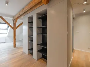 Pronájem bytu 3+kk, Praha - Vinohrady, náměstí Jiřího z Poděbrad, 156 m2