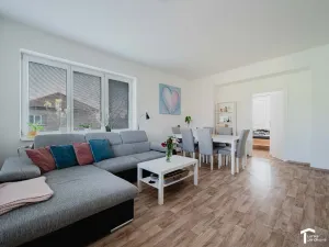 Prodej rodinného domu, Pardubice - Doubravice, 390 m2