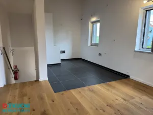 Prodej bytu 3+kk, Praha - Lochkov, K Lahovské, 75 m2