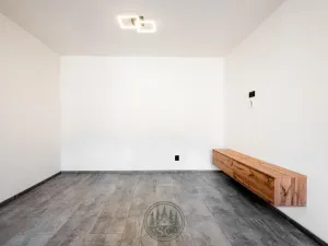 Prodej bytu 2+1, Sokolov, Švabinského, 59 m2