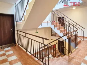 Pronájem bytu 1+1, Horoměřice, T. G. Masaryka, 52 m2