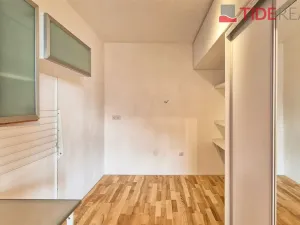 Pronájem bytu 1+1, Horoměřice, T. G. Masaryka, 52 m2