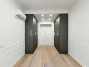 Pronájem bytu 4+kk, Praha - Vinohrady, náměstí Jiřího z Poděbrad, 118 m2