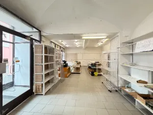 Pronájem obchodního prostoru, Rumburk, Třída 9. května, 226 m2