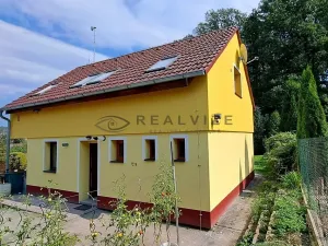 Pronájem bytu 3+1, Hluboká nad Vltavou, Sadová, 60 m2