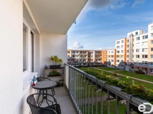 Pronájem bytu 2+kk, Praha, U pramene, 49 m2