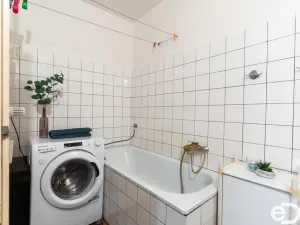 Pronájem bytu 2+kk, Praha, U pramene, 49 m2