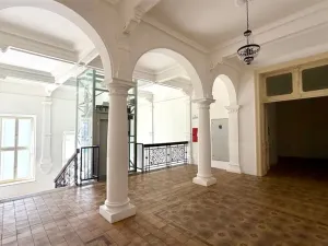 Pronájem bytu 2+kk, Cheb, náměstí Krále Jiřího z Poděbrad, 69 m2