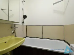 Pronájem bytu 2+1, Nová Paka, Achátová, 52 m2