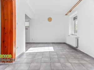 Pronájem bytu 1+kk, Náchod - Lipí, 27 m2