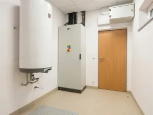 Pronájem skladu, Valašské Meziříčí - Bynina, 767 m2