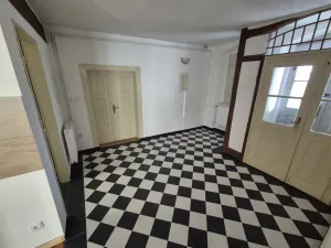 Pronájem bytu 1+1, Sobotka, náměstí Míru, 35 m2