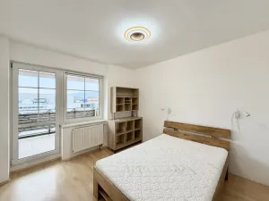 Pronájem bytu 2+kk, Liberec - Liberec VII-Horní Růžodol, Jeronýmova, 64 m2