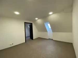 Pronájem bytu 2+kk, Teplice, J. K. Tyla, 80 m2