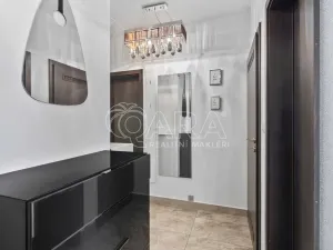 Prodej bytu 2+kk, Praha - Letňany, Tupolevova, 70 m2