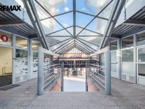 Pronájem obchodního prostoru, Zlín, třída Tomáše Bati, 14 m2