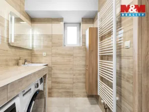 Prodej rodinného domu, Očihov, 280 m2