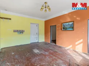 Prodej obchodního prostoru, Louny, Husova, 744 m2