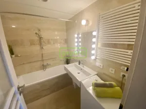 Pronájem bytu 1+kk, Dobřichovice, 5. května, 34 m2