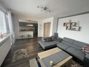 Pronájem rodinného domu, Přítluky, 260 m2