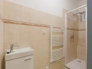 Prodej skladu, Valašské Meziříčí - Bynina, 767 m2