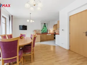 Prodej rodinného domu, Karlovy Vary, Slovenská, 137 m2